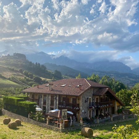 Posada El Corcal De Liebana Tama Ngoại thất bức ảnh